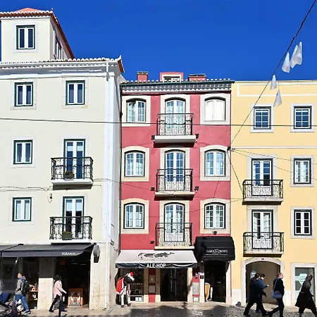 Pensionat Famous Crows Lisboa