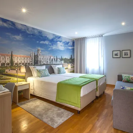 Famous Crows ゲストハウス リスボン