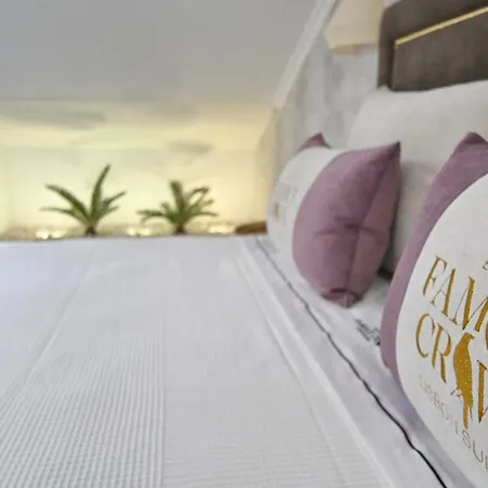 ゲストハウス Famous Crows リスボン