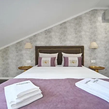 Famous Crows Pensionat Lisboa