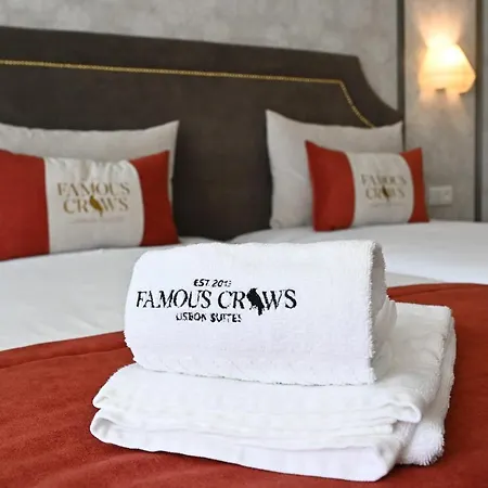 Famous Crows ゲストハウス