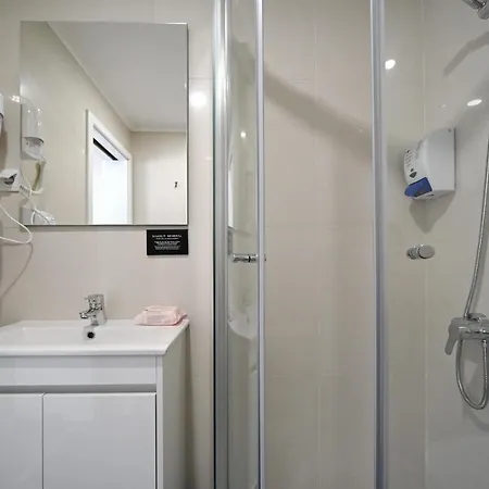 Pensionat Famous Crows