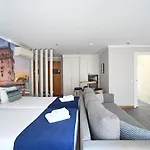 Famous Crows
