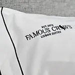 Guest house Famous Crows Lisbon